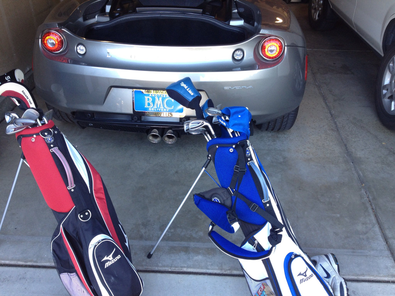 Illustration for article titled But what if the C8 has both a trunk AND a frunk?